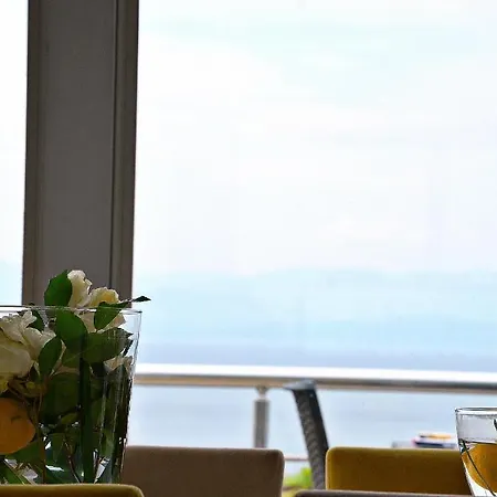 Sinopark Hotel 3*
